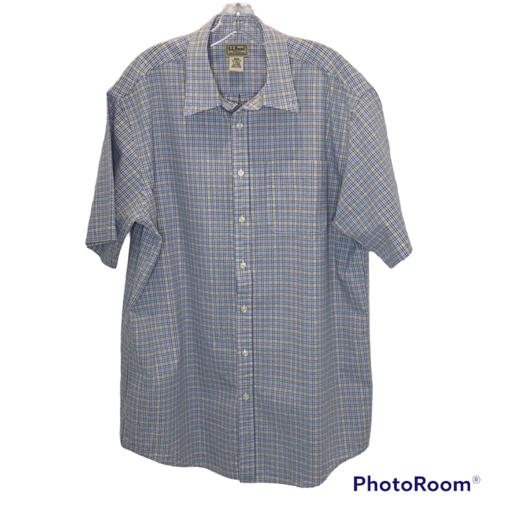 L.L. Bean Blue Seersucker Short Sleeve Shirt L-T